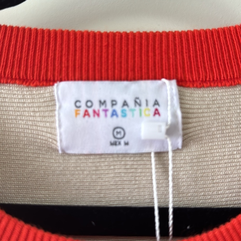 NWT Compania Fantastica Size Medium lightweight Colorblock Sweater - Picture 2 of 6